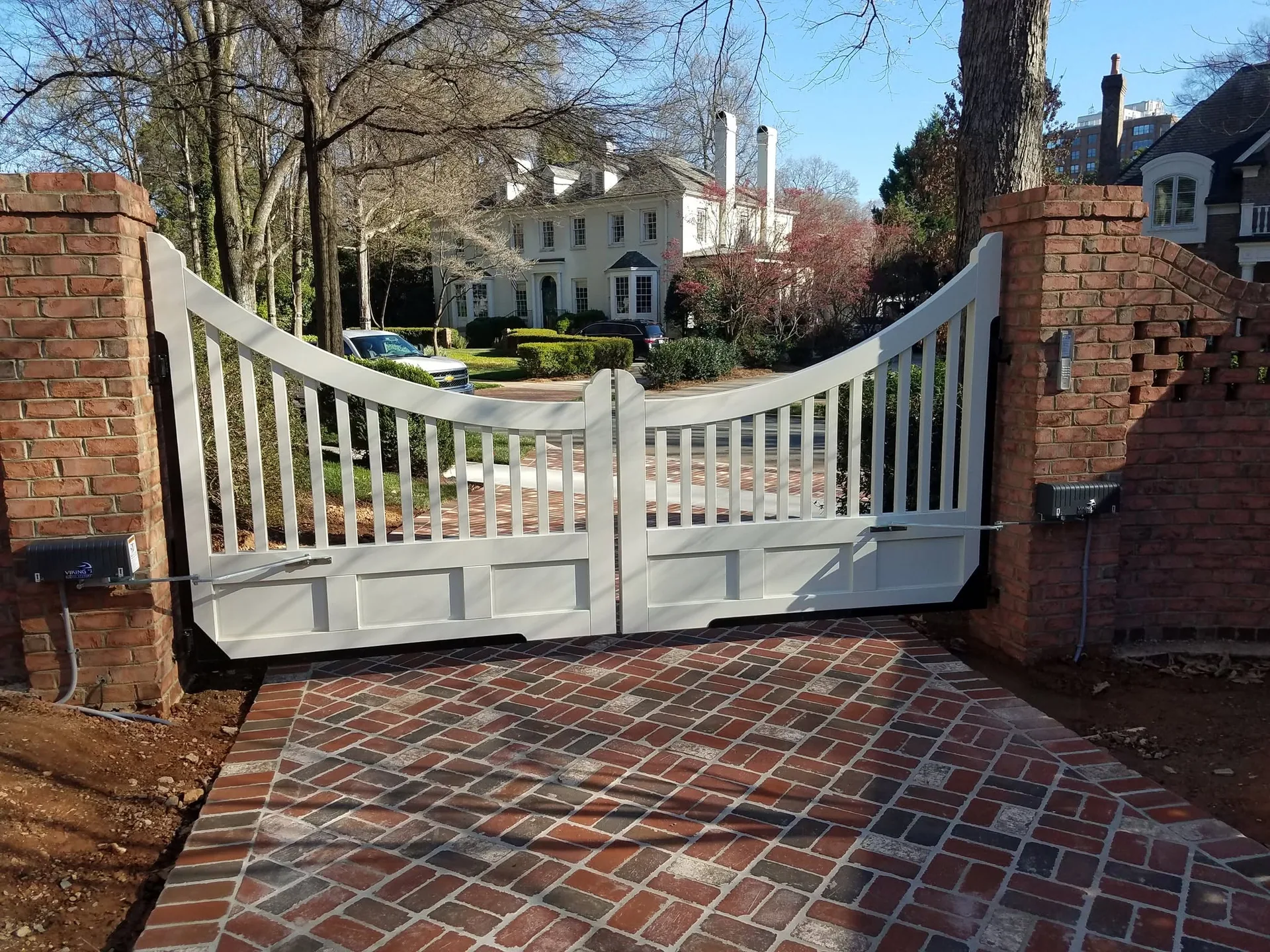 Double Drive Gate and Driveway Gate Installation