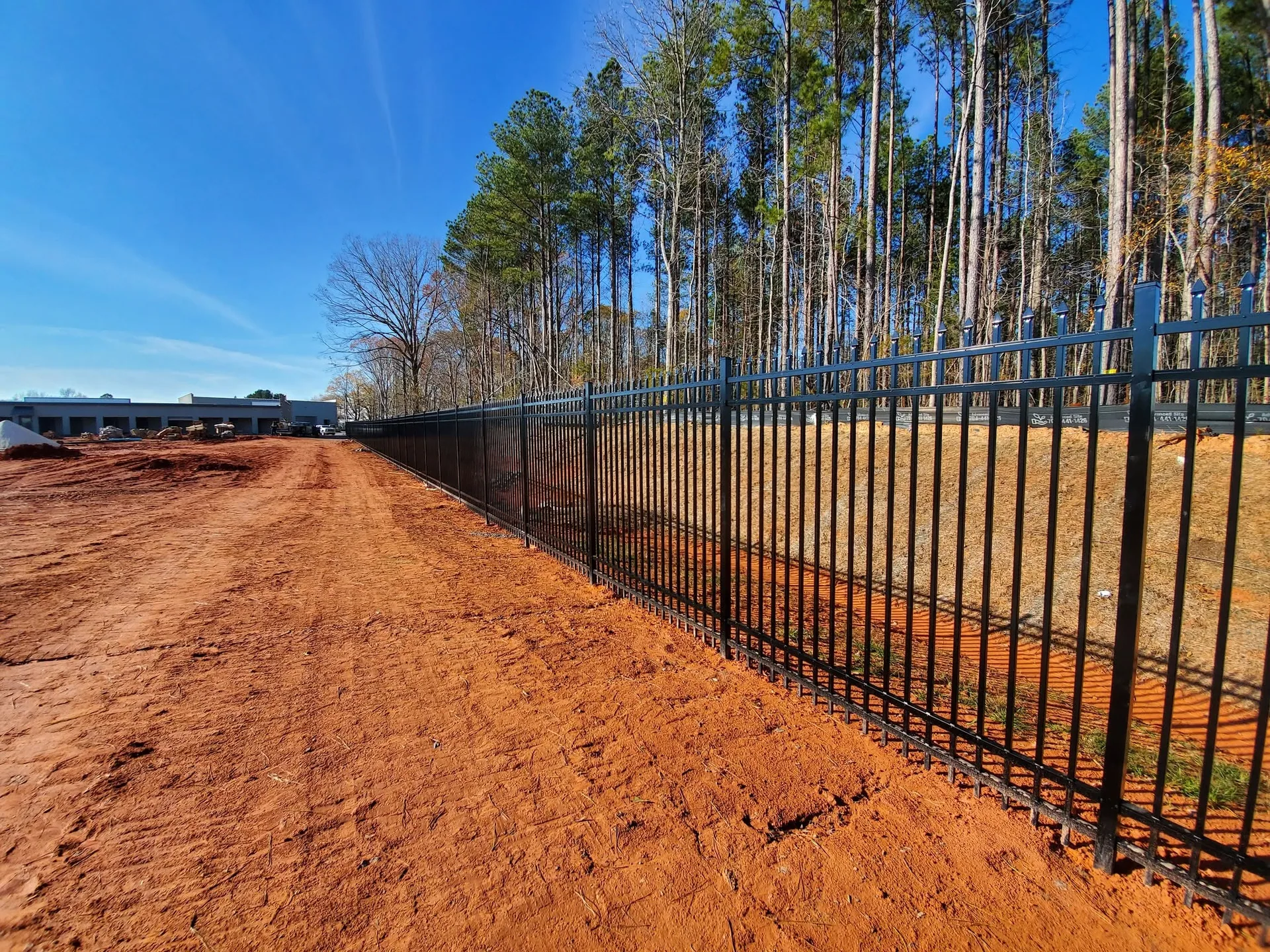 What General Contractors Need From a Fence Subcontractor